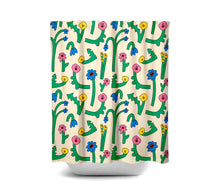 Vibrant singing flower shower curtain designed by artist PONY for Costume de bain – a burst of colorful joy for your bathroom space.